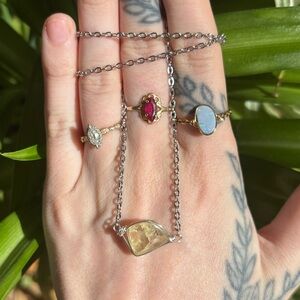 Yellow topaz built in necklace